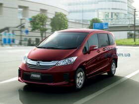Honda Freed I Рестайлинг 2 Компактвэн 2014 – 2016
